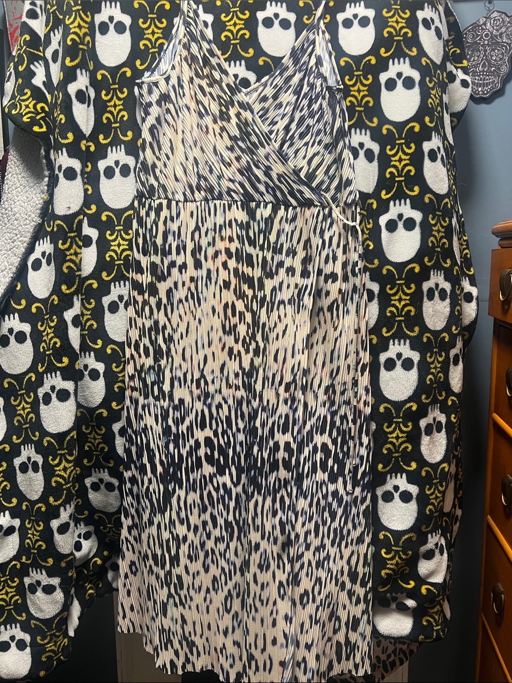 H&M Blue and White Pleated V-Neck Dress